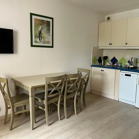 Vue Piscine - Clim Apartment