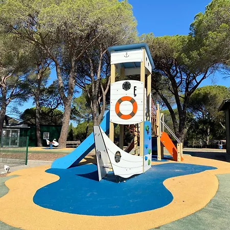 Vue Piscine - Clim * Saint-Raphael (Var)